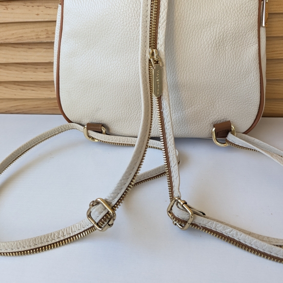 Valentina White and Tan Backpack - Picture 4 of 9
